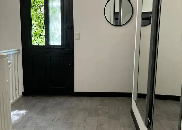 Grande Maison Avec Beaucoup De Charme Centre De בית נופש *