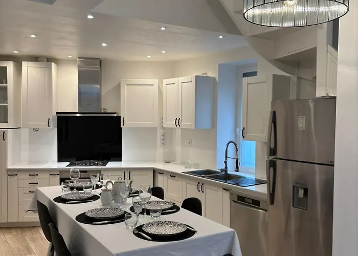 Grande Maison Avec Beaucoup De Charme Centre De